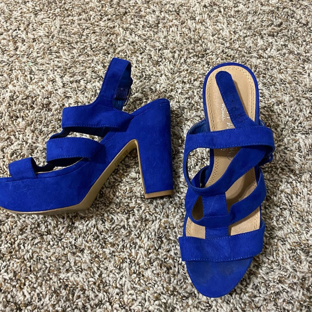 Blue chunky heels